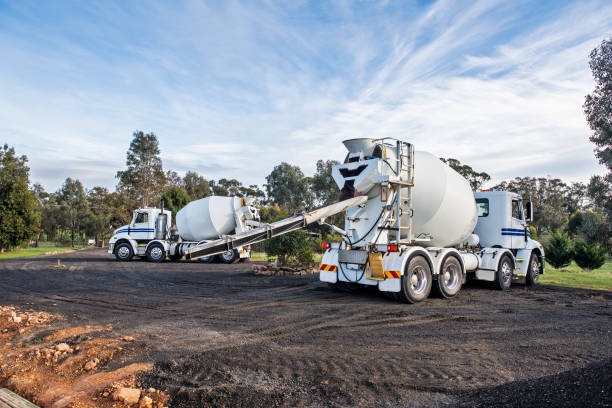 Best Concrete Driveway Installation  in Mentone, IN