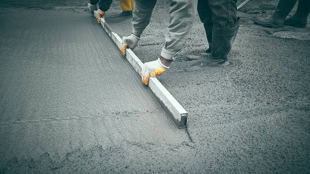 Best Concrete Driveway Repair Near Me  in Mentone, IN